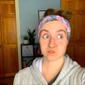 Meet your Posher, Erika